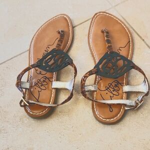 Libby Edelman Animal Print Size 6.5 Sandals Classic Thong Style
